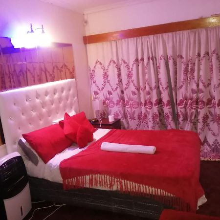Salama Lodge Milnertonケープタウン エクステリア 写真