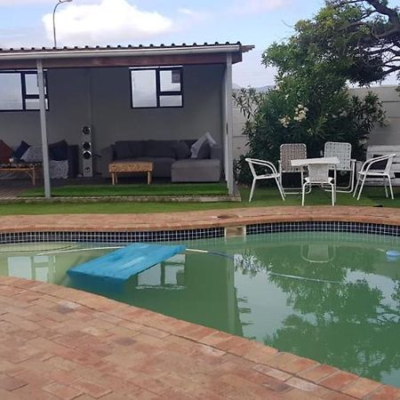 Salama Lodge Milnertonケープタウン エクステリア 写真