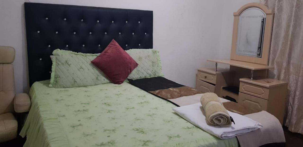 Salama Lodge Milnertonケープタウン エクステリア 写真